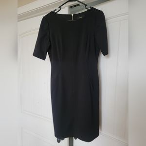 Maia fitted short sleeve dress